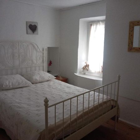 Peggy Apartment Cotignac Bagian luar foto