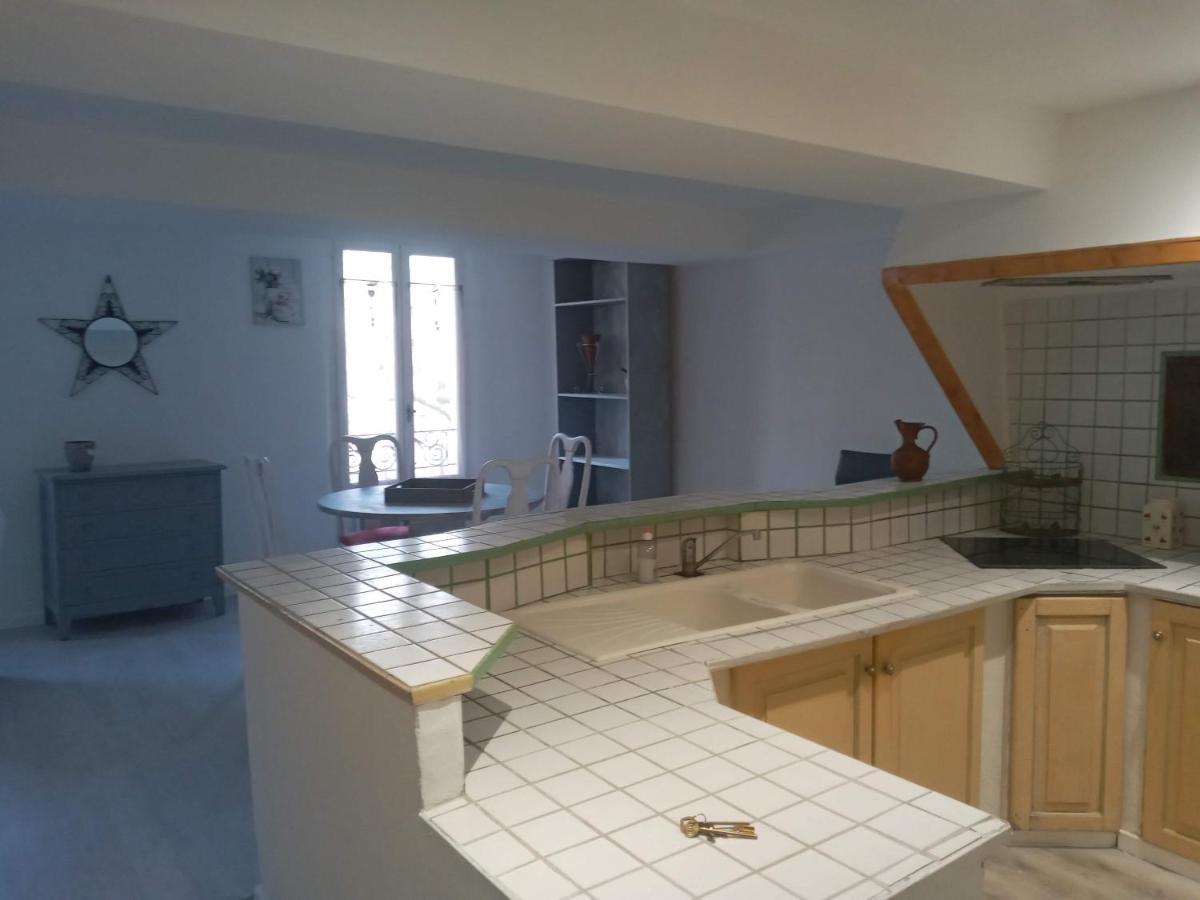 Peggy Apartment Cotignac Bagian luar foto